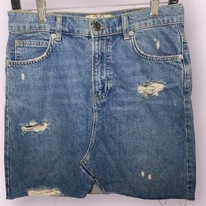 We The Free Distressed Denim Mini Skirt. Size 6/28